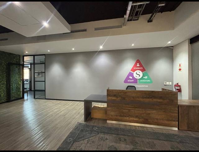 765M² OFFICE TO LET IN DURBANVILLE CENTRAL